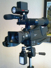 Профессиональную видеокамеру PANASONIC NV-MD 10000