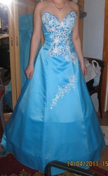 Выпускное платье, голубого цвета,  б/у в отличном состоянии