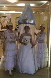 Выход невесты с саукеле